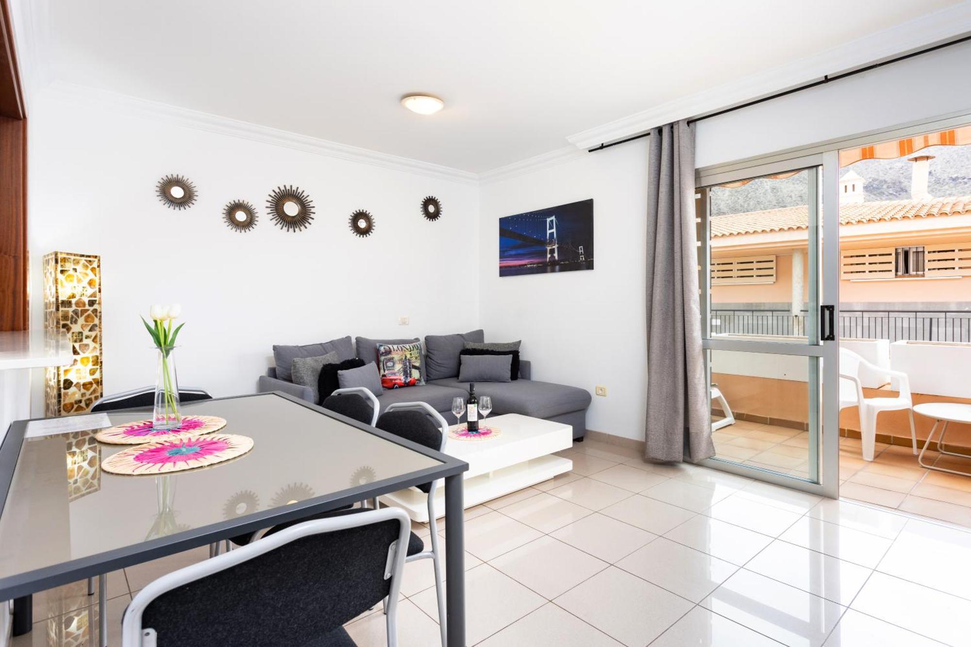 Home2Book Los Cristianos, Pool & Beach Los Cristianos  Ngoại thất bức ảnh